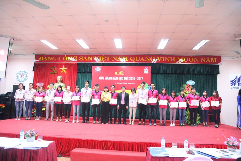 Học bổng và miễn giảm học phí năm học 2016-2017